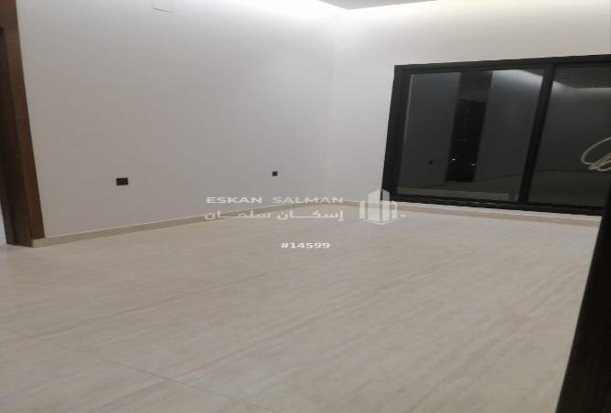 253511 - Property Image 3