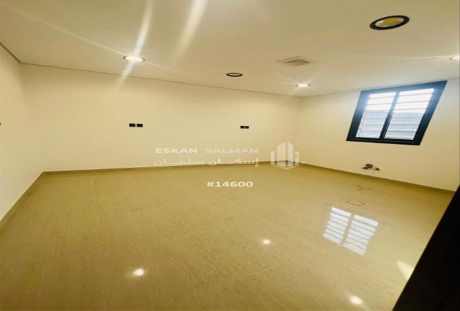 253646 - Property Image 2