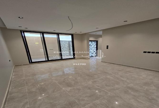 253624 - Property Image 3