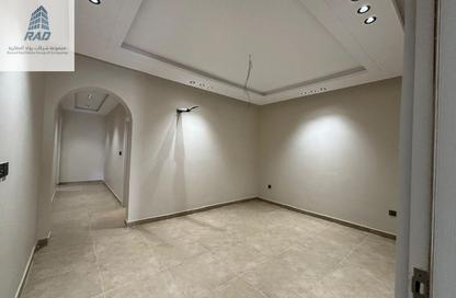 Apartment - 5 Bedrooms - 3 Bathrooms for sale in Mraykh - Jeddah - Makkah Al Mukarramah Apartment - 5 Bedrooms - 3 Bathrooms for sale in Mraykh - Jeddah - Makkah Al Mukarramah