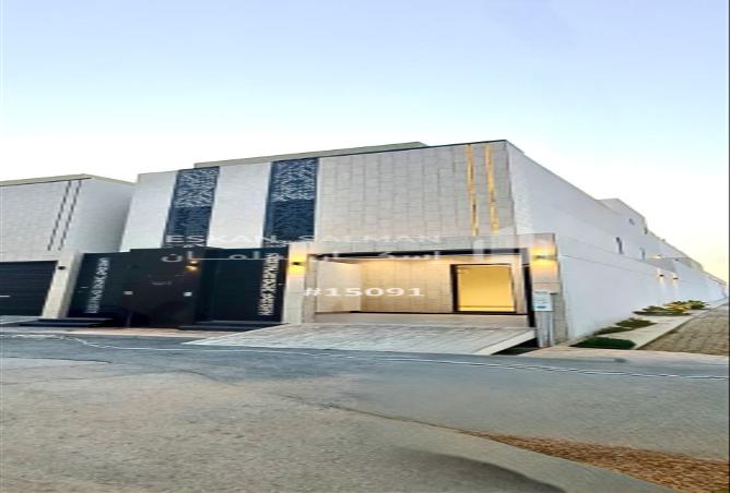 254275 - Property Image 2