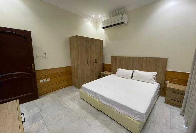 254443 - Property Image 2