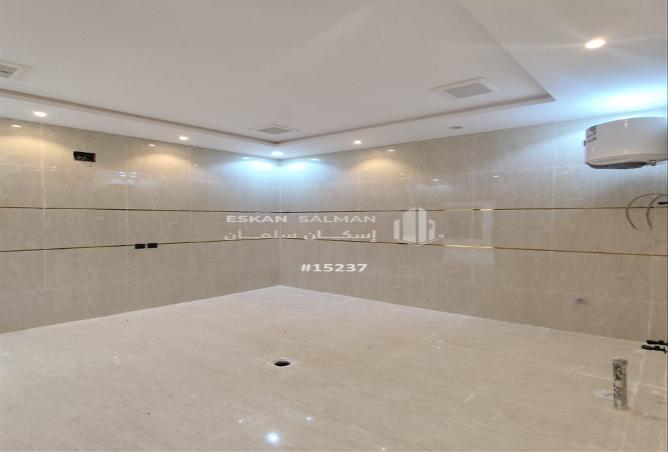 254471 - Property Image 3