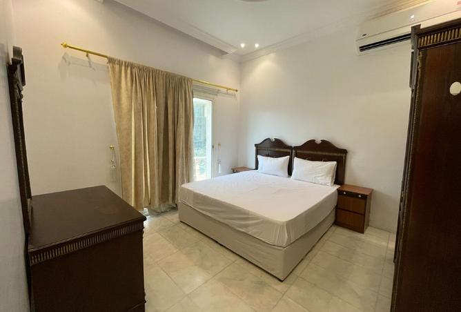 254496 - Property Image 2