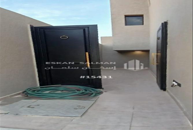 254607 - Property Image 3