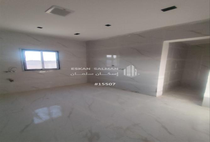 254747 - Property Image 3