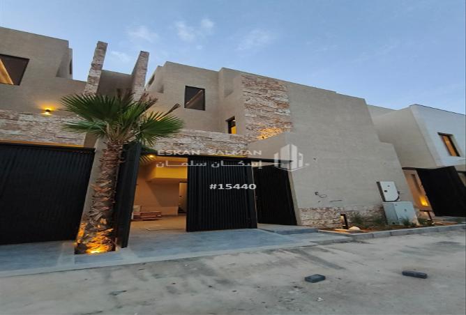 254763 - Property Image 2