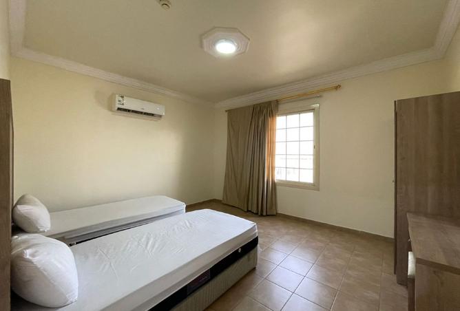 254891 - Property Image 2