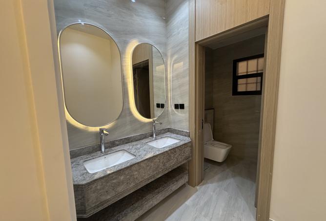 51183971 - Property Image 3