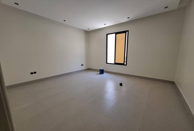 51183953 - صورة العقار 2