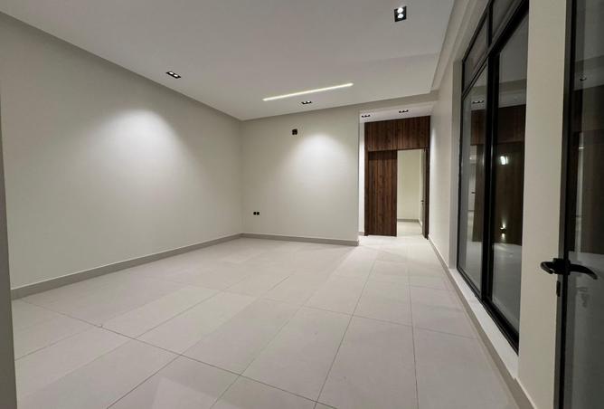 51183943 - صورة العقار 2