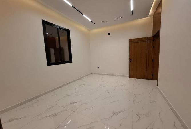 51183940 - Property Image 2