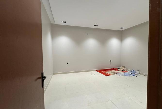 51183930 - Property Image 2