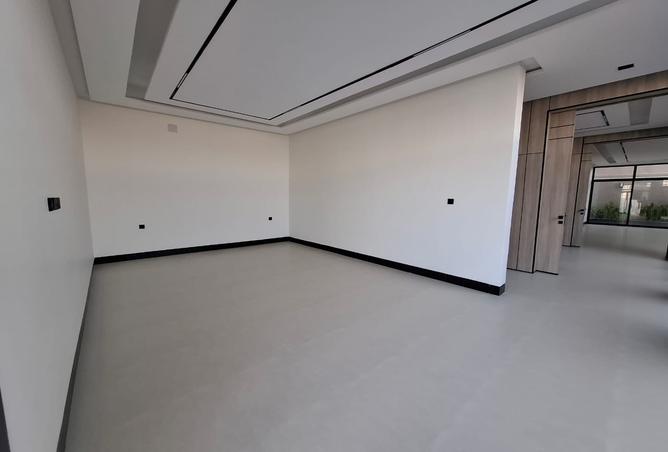 51183928 - صورة العقار 3