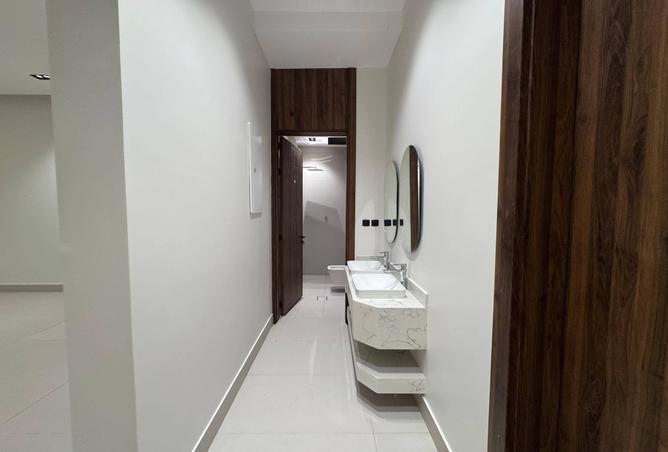 51183921 - Property Image 2