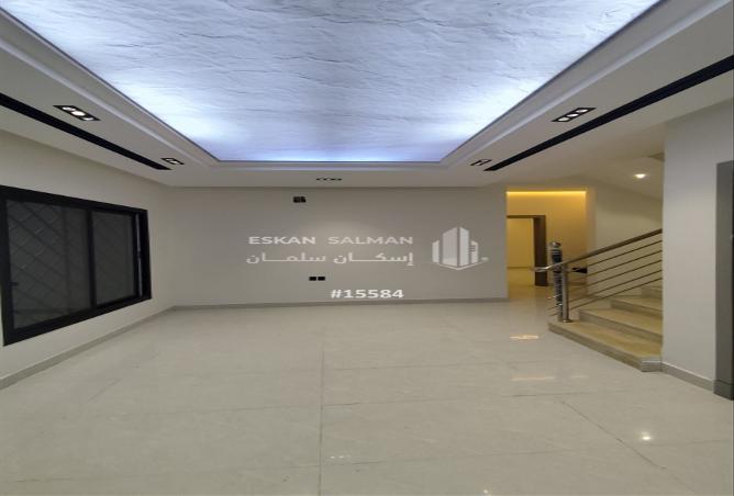 255017 - Property Image 2