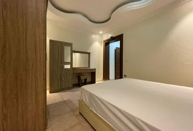 255082 - Property Image 2