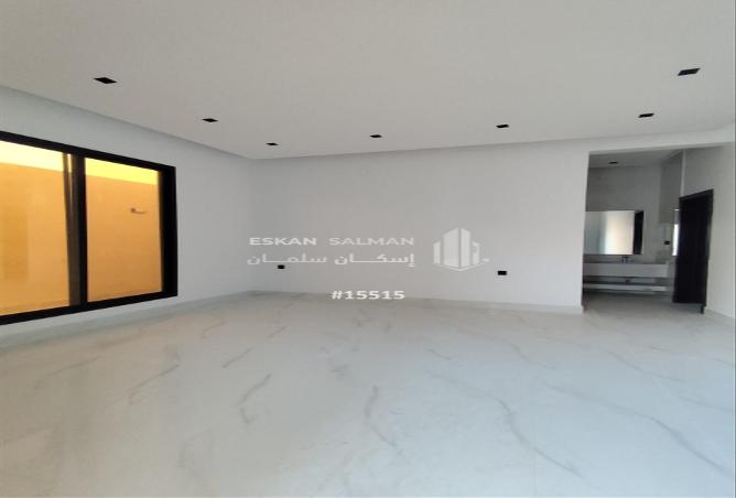 255070 - Property Image 3