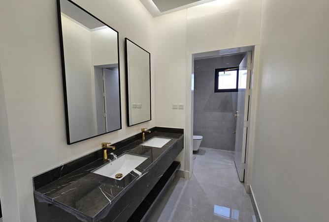 51183886 - صورة العقار 2