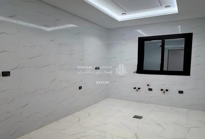 51862877 - Property Image 3
