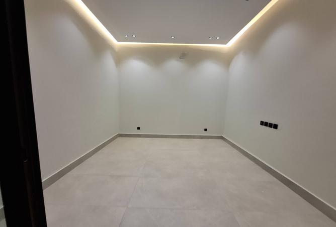 51183876 - Property Image 2