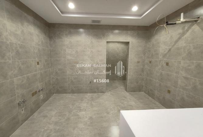 51862305 - Property Image 3