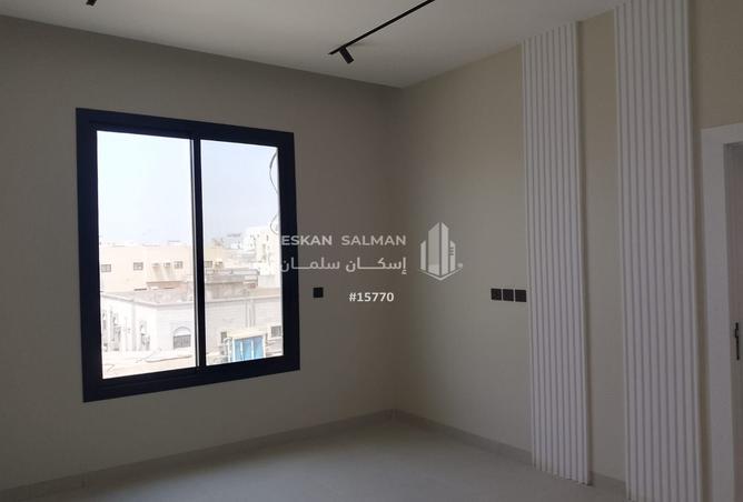 51861837 - صورة العقار 2