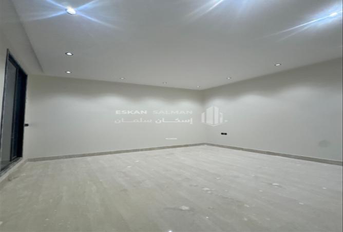 255586 - Property Main Image