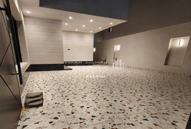 255634 - Property Image 3