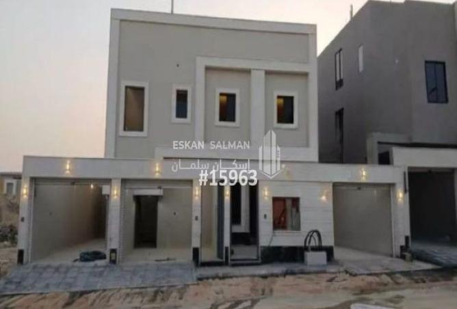 255740 - Property Image 2