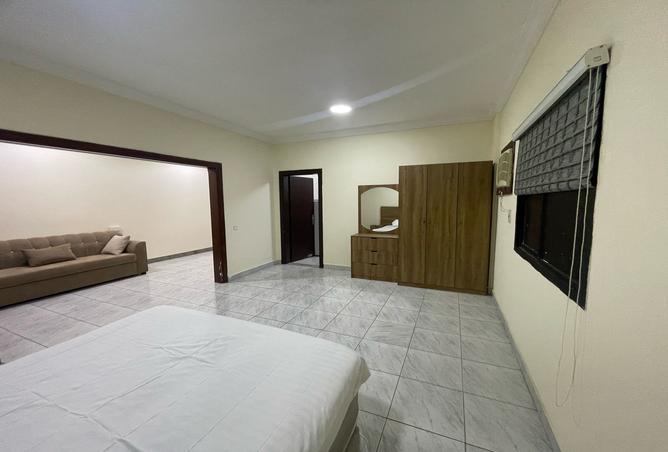 255746 - Property Image 2