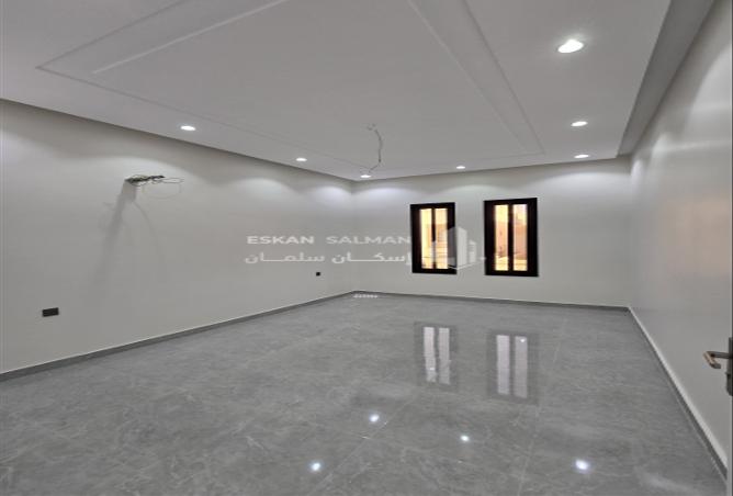 255795 - Property Image 3