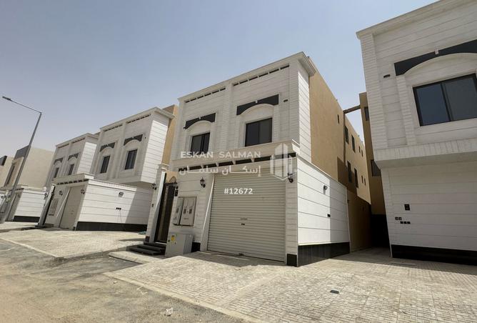 249921 - Property Image 2