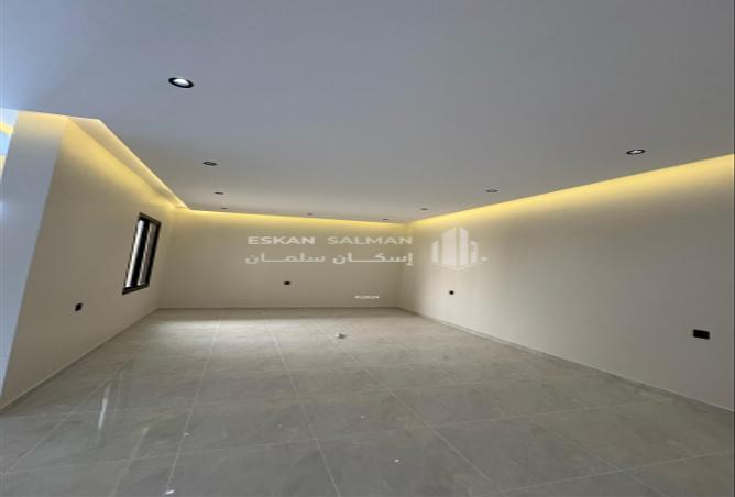 249817 - Property Image 3