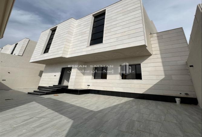 249817 - Property Image 2