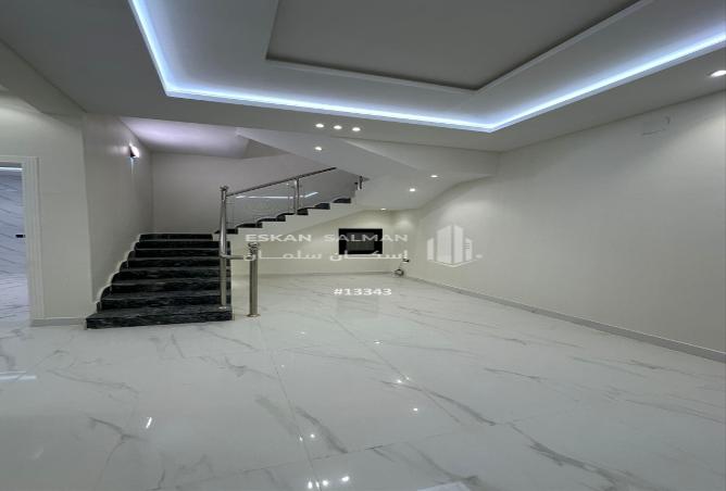 251049 - Property Image 2