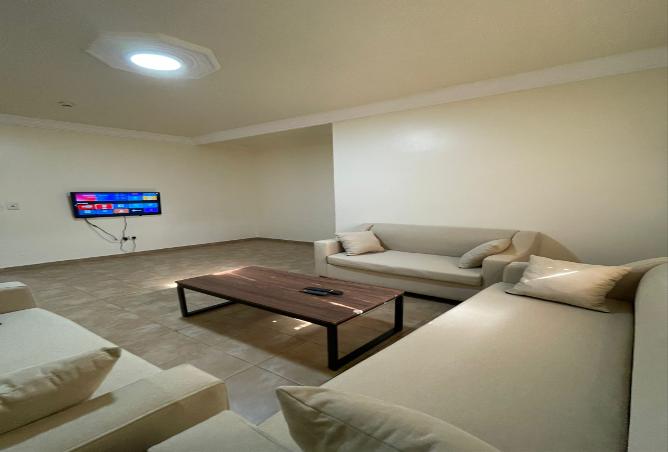 256082 - Property Image 3