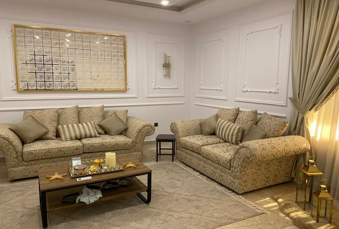 256749 - Property Image 2