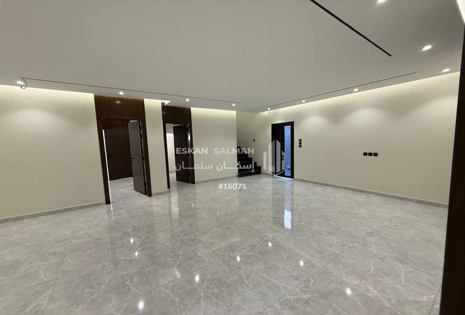 51861818 - Property Image 2