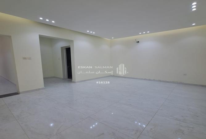51862347 - Property Image 2