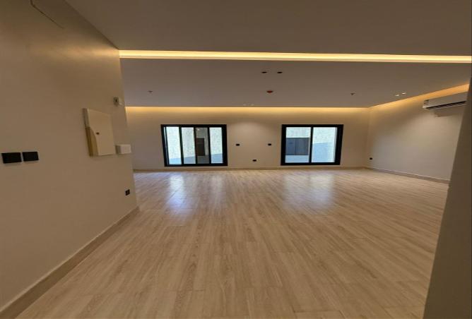 256372 - Property Image 3