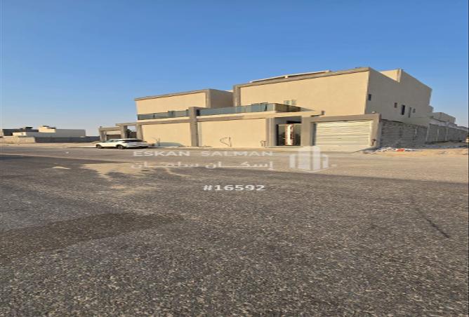 256571 - Property Image 2