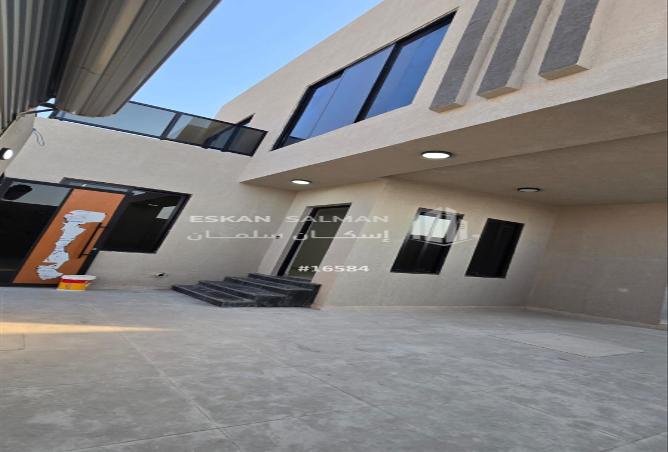 256553 - Property Image 3