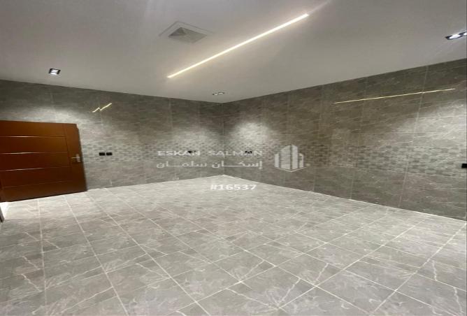 256627 - Property Image 2