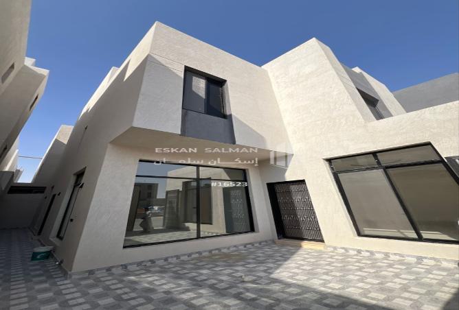 256462 - Property Image 2