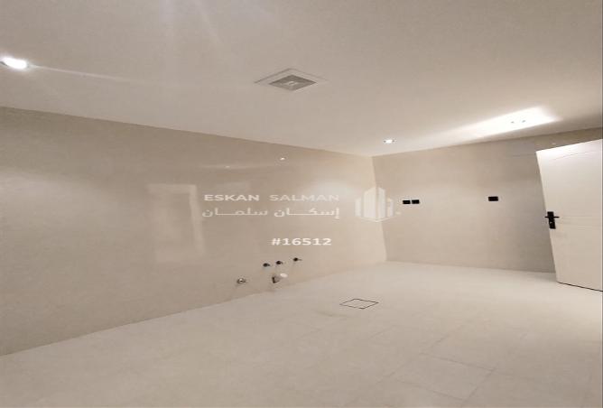 256628 - Property Image 3