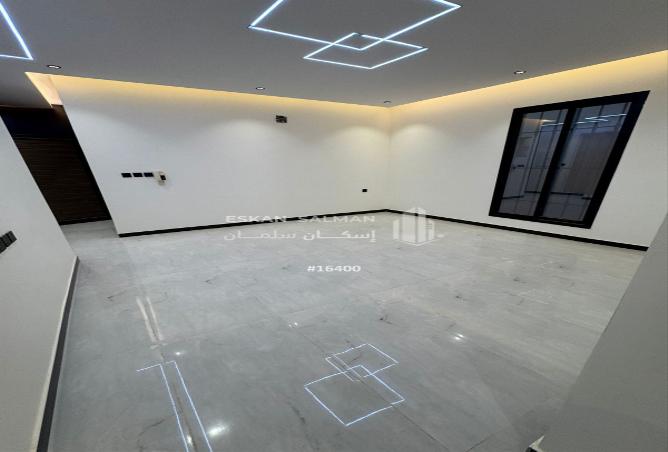 256292 - Property Image 3