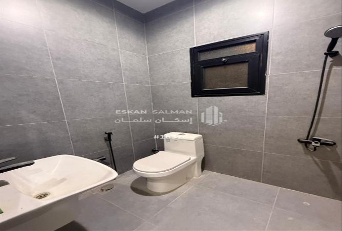 256422 - Property Image 3