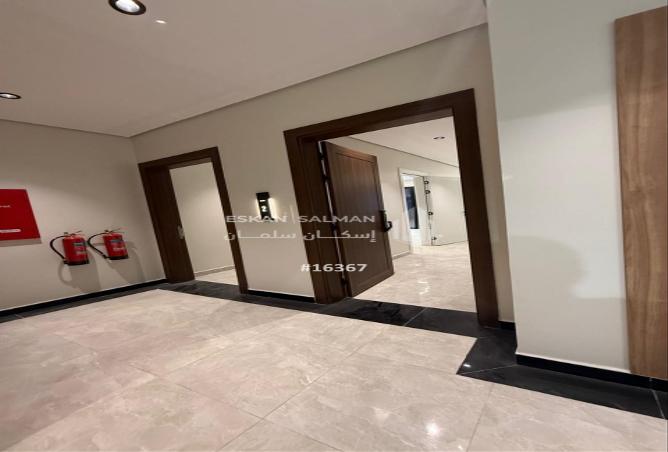 256356 - Property Image 2