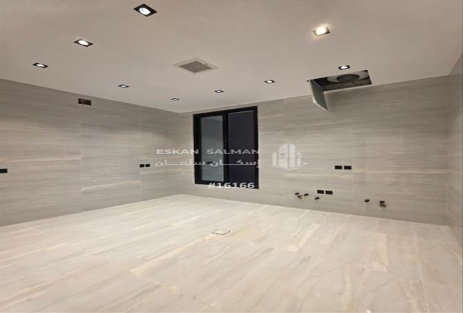 256308 - Property Image 3